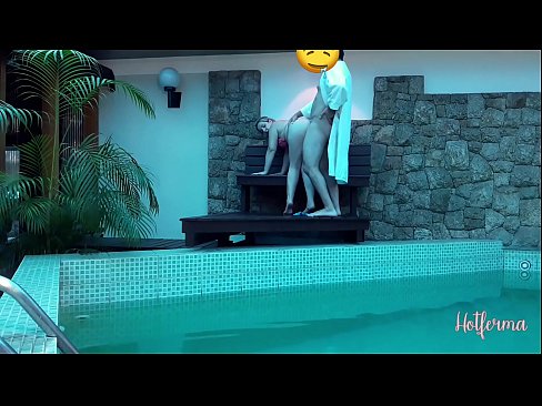 ❤️ Patron hizmetçiyi havuza davet eder ama bir sıcağa dayanamaz Kaliteli porno pornoda tr.passiveincome1.ru ❌