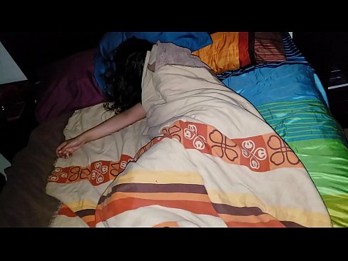 ❤️ Üvey oğul, genç üvey annesini uyurken azarlıyor. Kaliteli porno pornoda tr.passiveincome1.ru ❌